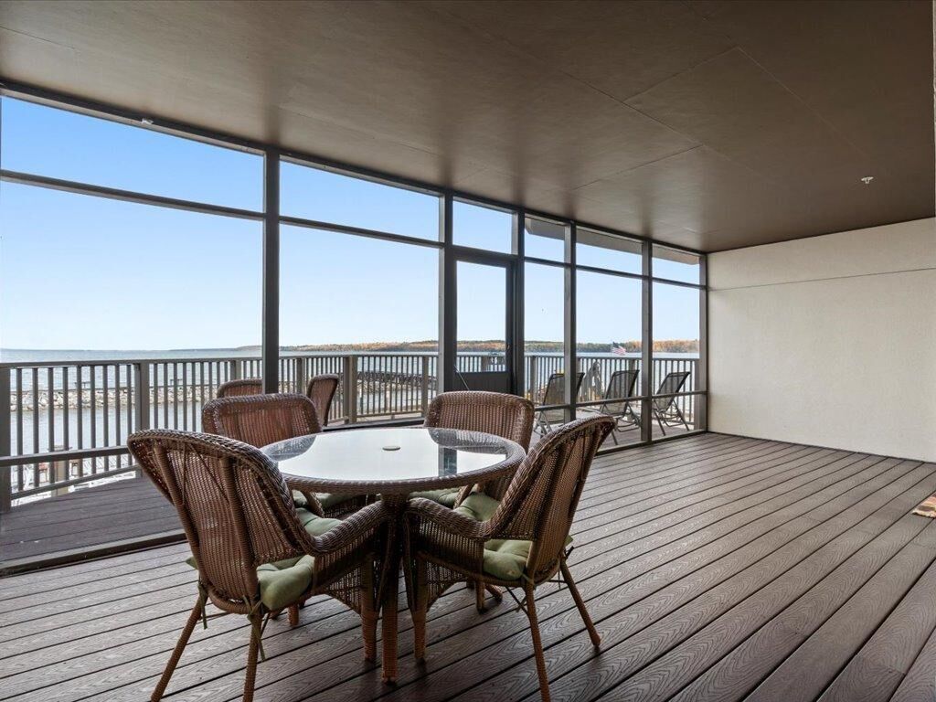 Property Photo: 502 Cleveland Boulevard W 3203 MN 56484