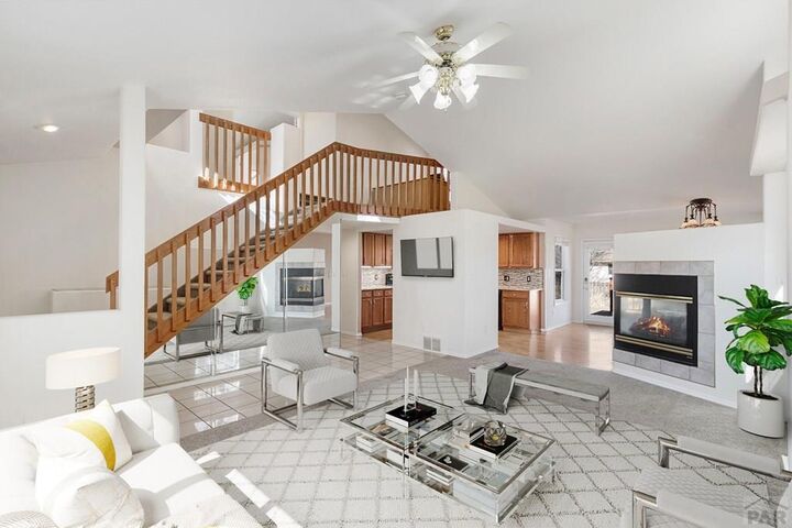 Property Photo:  315 Venturi Dr  CO 81007 