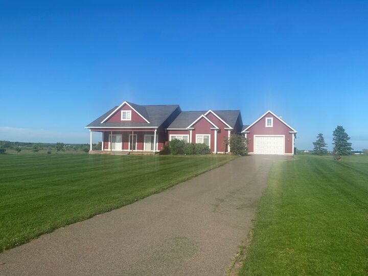 Property Photo: 237 Campbells Way PE C0B 1X0
