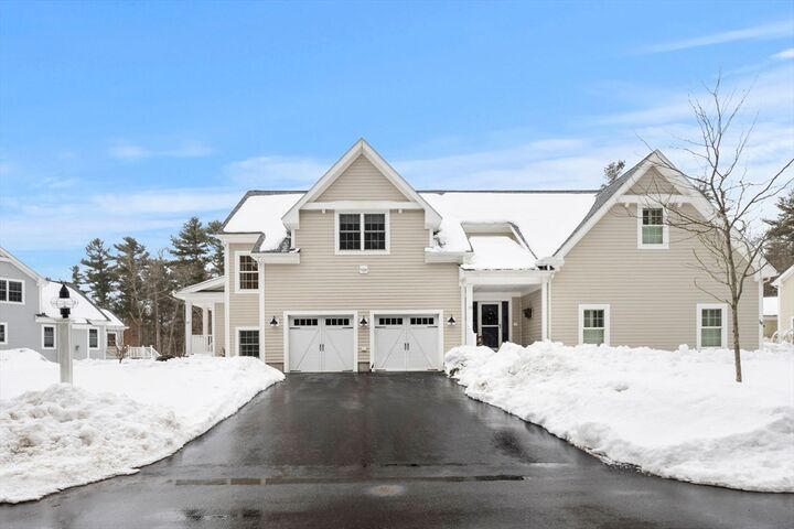 Property Photo:  20 Split Rock Ln  MA 02739 