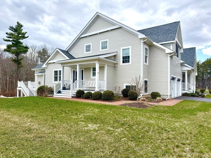 Property Photo:  20 Split Rock Ln  MA 02739 