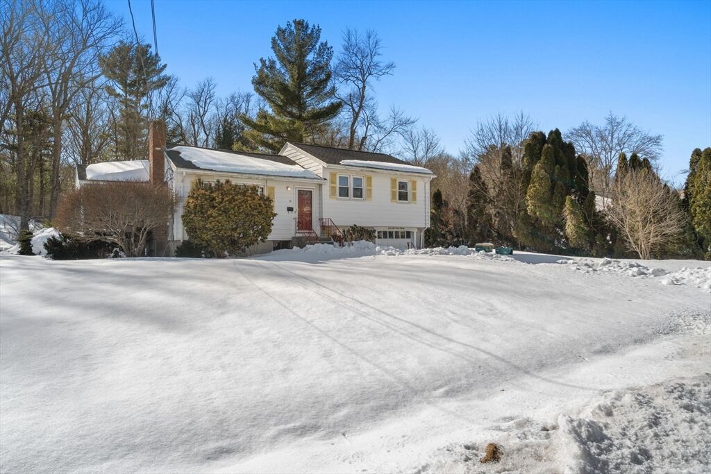 Property Photo:  38 Garden Parkway  MA 02062 