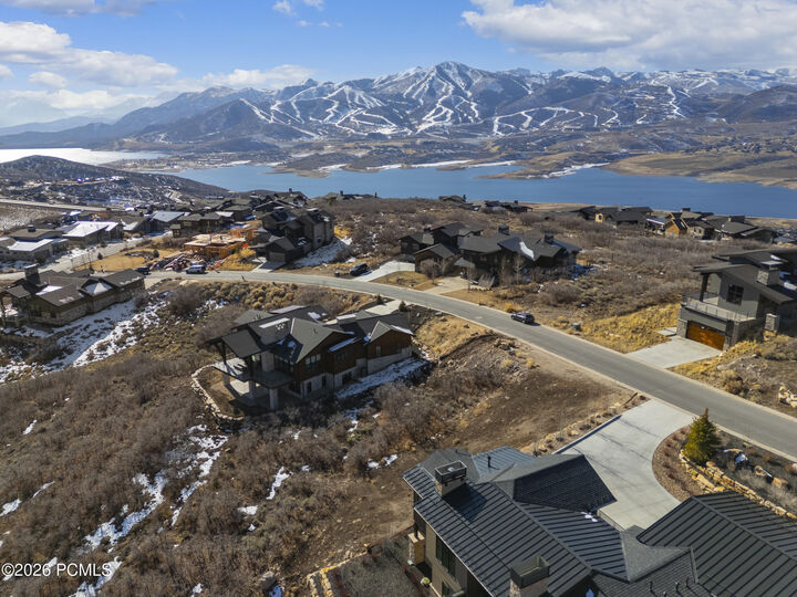Property Photo: 11574 N Soaring Hawk Lane UT 84036