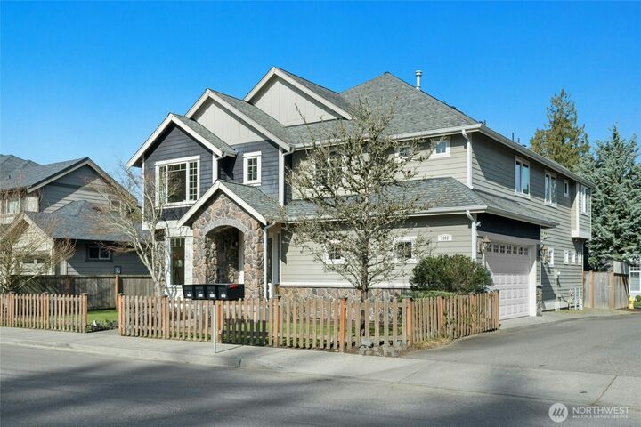 Property Photo:  2302 NE 28th Street  WA 98056 
