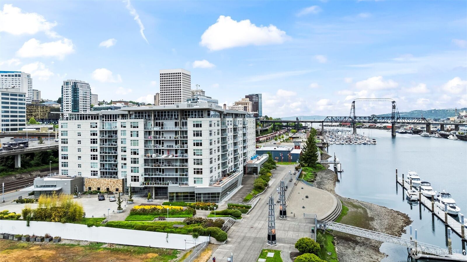 Property Photo:  1515  Dock Street 409  WA 98402 