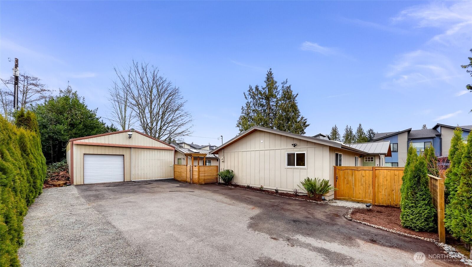 Property Photo: 13325 Beverly Park Road WA 98087