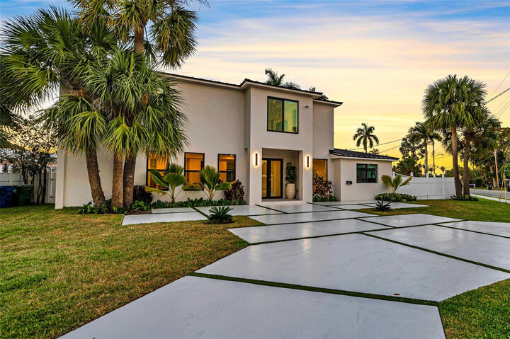 Property Photo:  1001 Orange Isle  FL 33315 