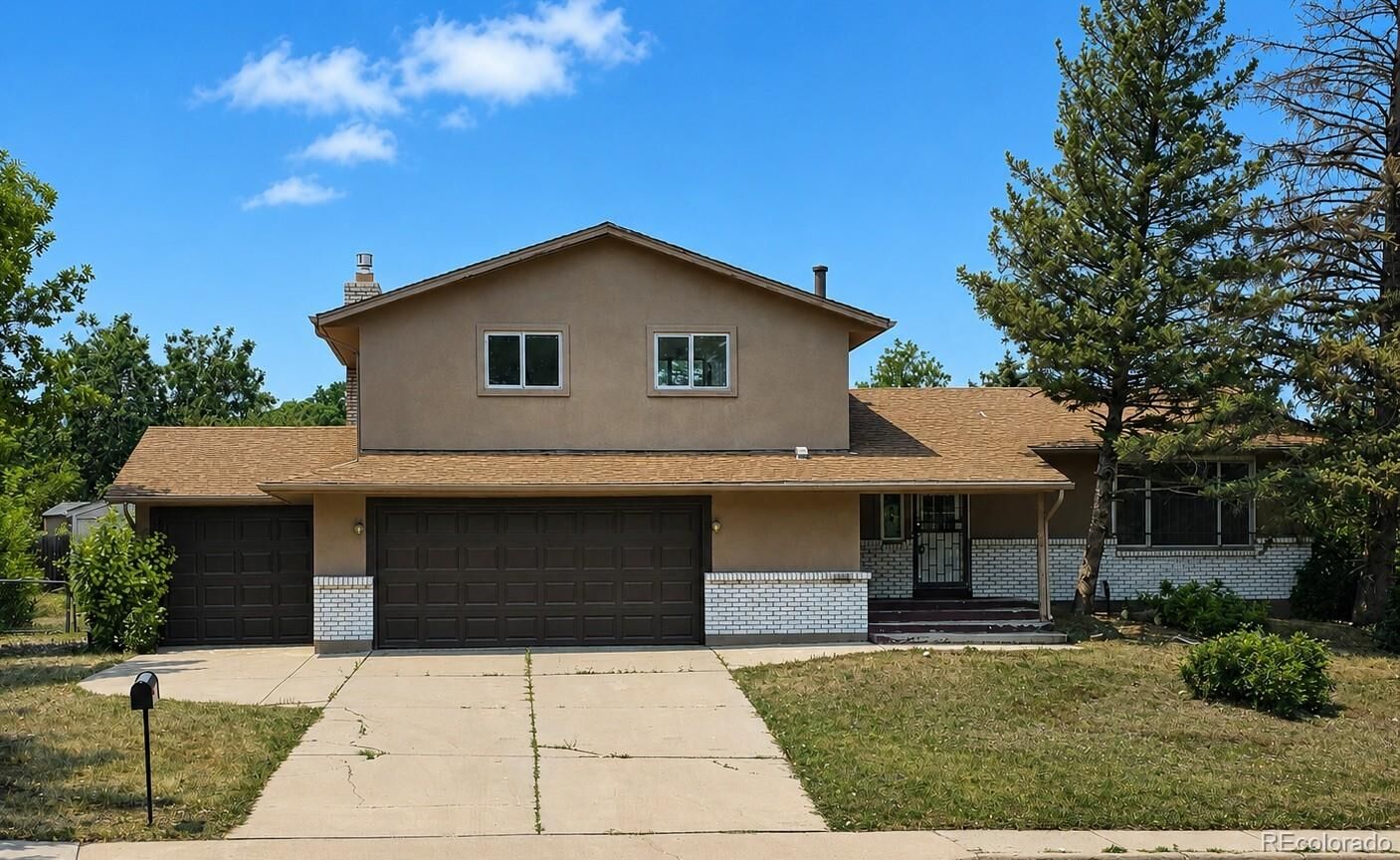 Property Photo: 2000 E Easter Avenue CO 80122