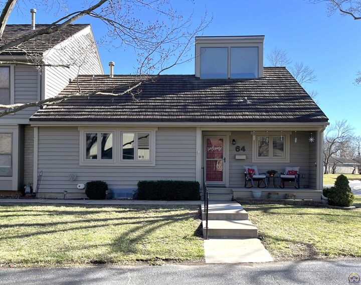 Property Photo:  64 SW Pepper Tree Ln  KS 66611 