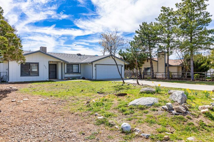 Property Photo: 22920 Monroe Lane CA 93561