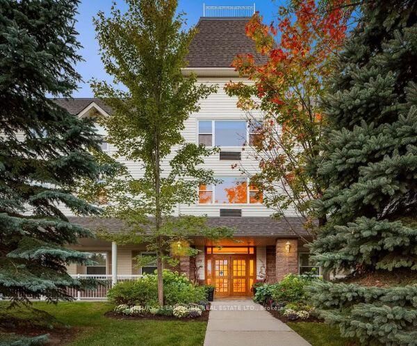 Property Photo:  450 Yonge Street 206  ON L4N 4E2 