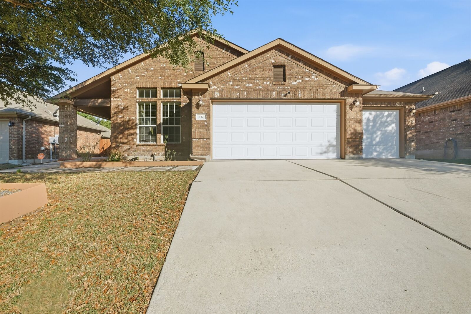 Property Photo:  137 Orchard Hill Trail  TX 78610 