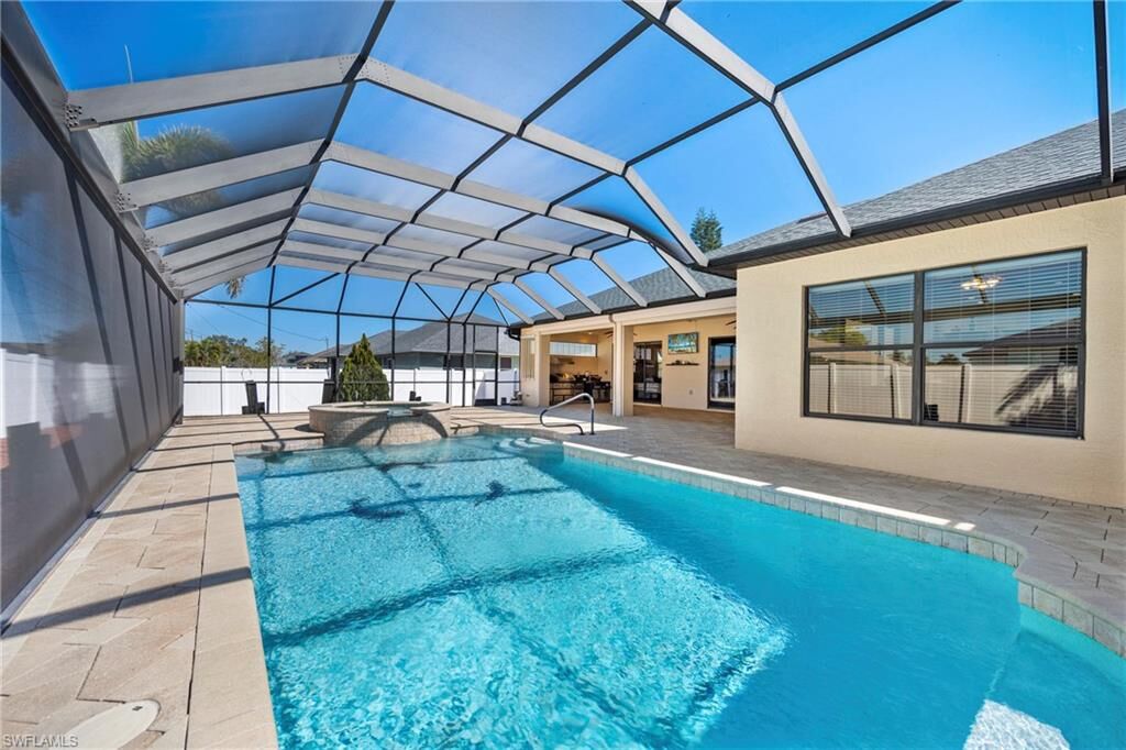 Property Photo: 4436 SW 15th Ave FL 33914
