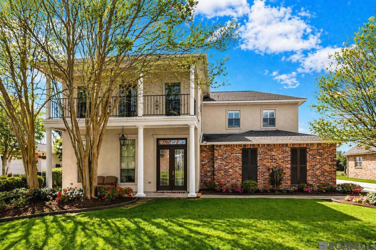 Property Photo:  6191 Breeze Point Dr  LA 70737 