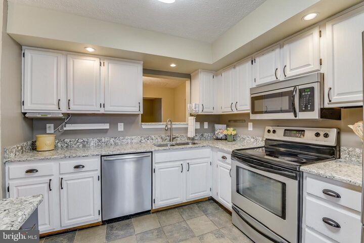 Property Photo:  1603 Elkwood Court  MD 21409 