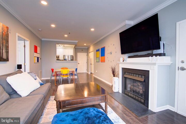 Property Photo:  1855 Stratford Park Place 310  VA 20190 