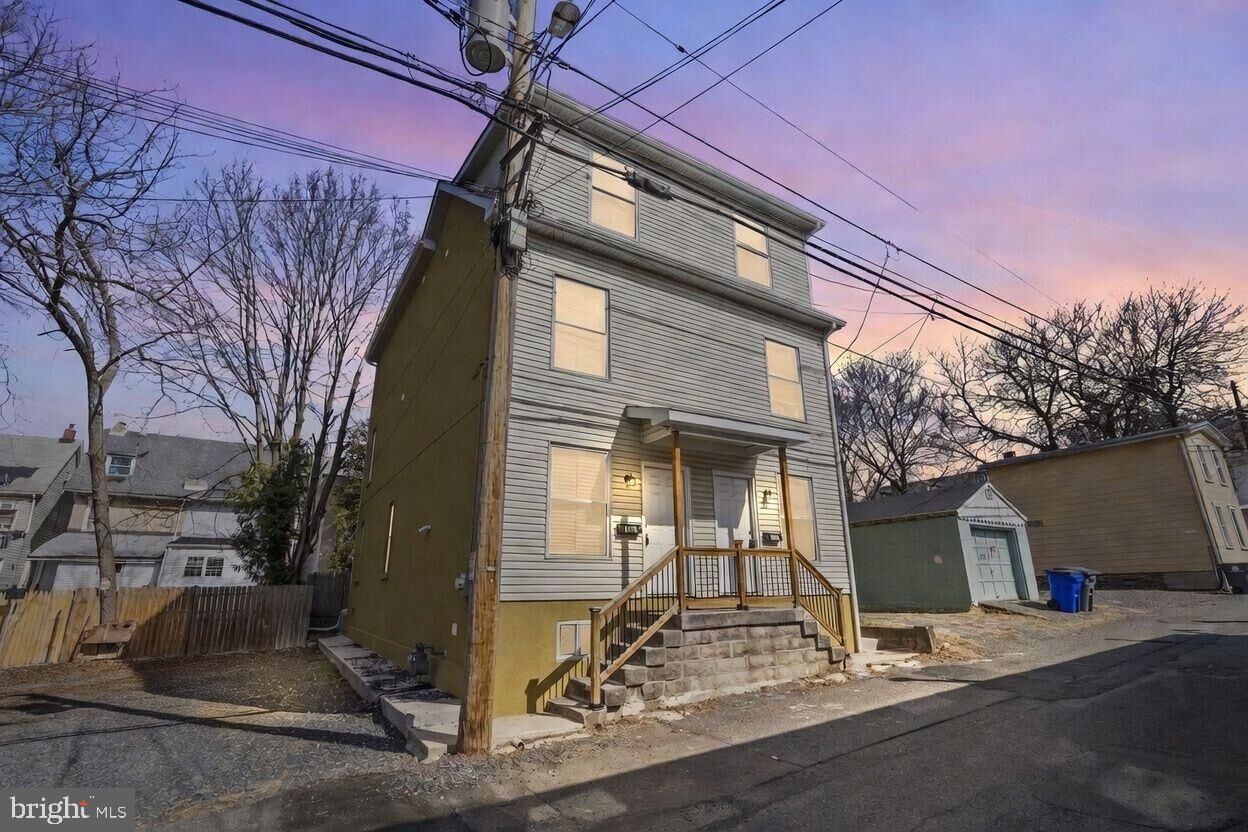 Property Photo:  367 Union Alley  PA 19464 