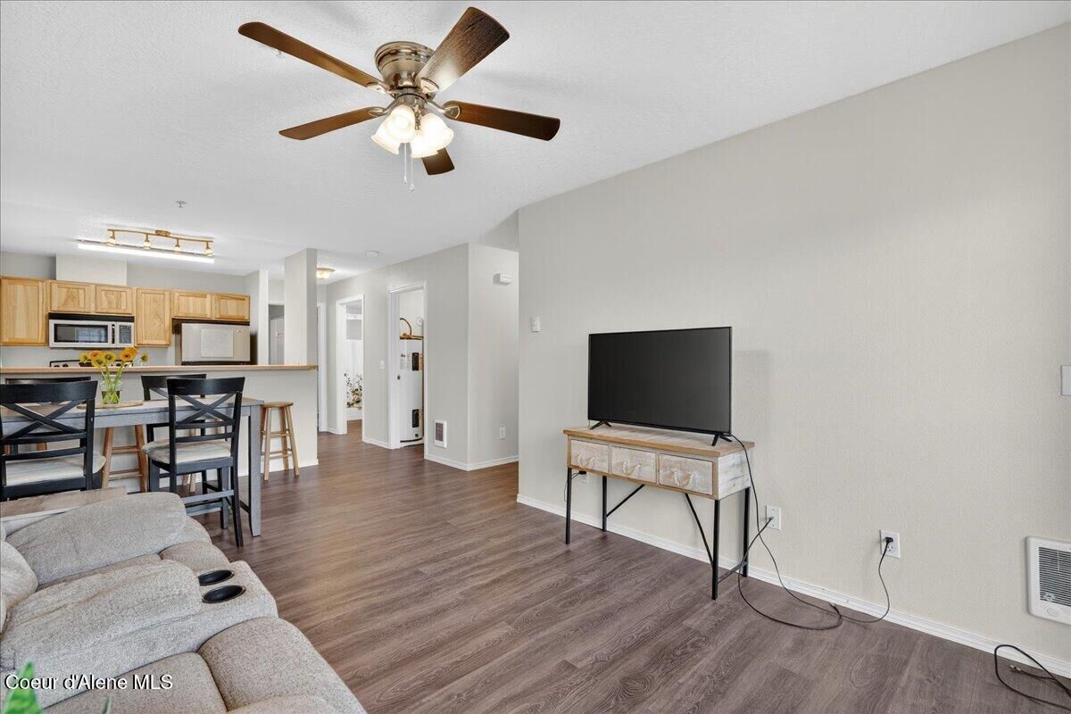 Property Photo:  848 N Chase Rd #102  ID 83854 