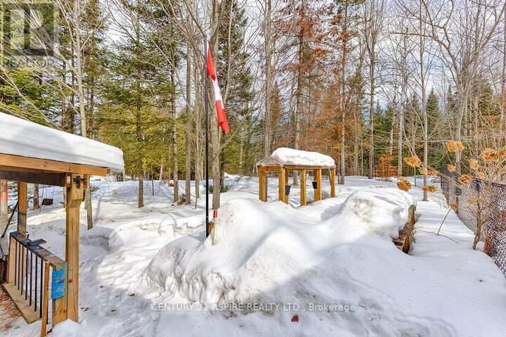 Photo de la propriété:  1576 Garden Of Eden Road  ON K7V 3Z8 