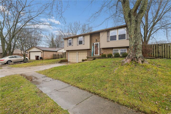 Property Photo:  2324 Arrow Ridge Court  OH 45342 