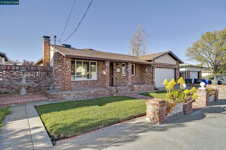 Property Photo:  3810 Shasta Cir  CA 94565 