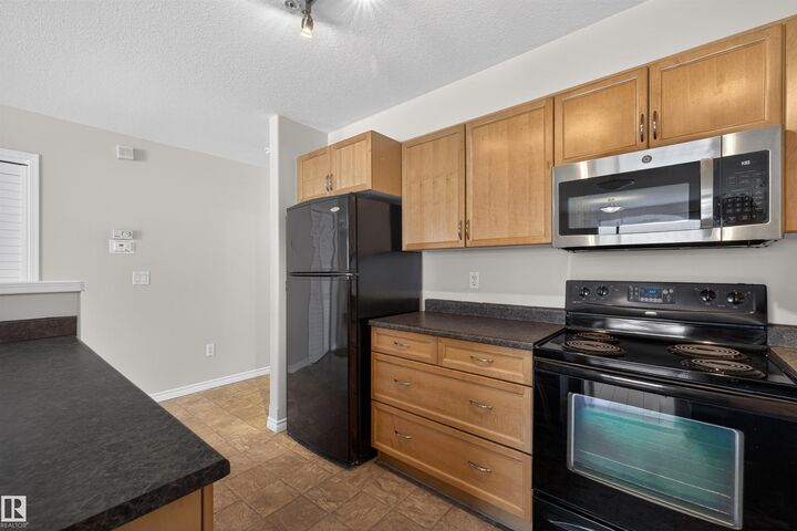 Property Photo:  1589 Glastonbury Boulevard NW 102  AB T5T 2V1 