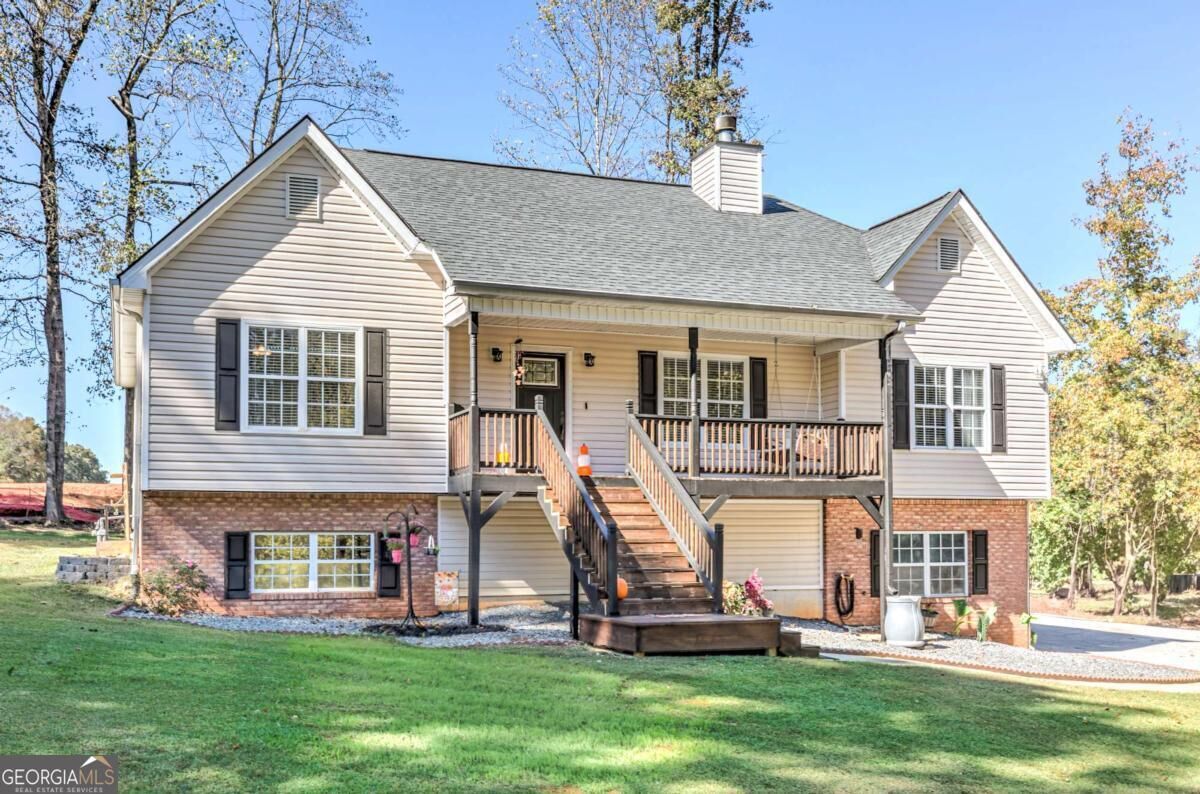 Property Photo: 279 Highlander Way GA 30101