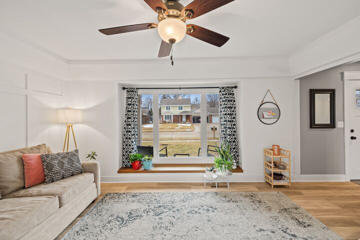 Property Photo:  2510 NW 3rd Street  IA 50023 