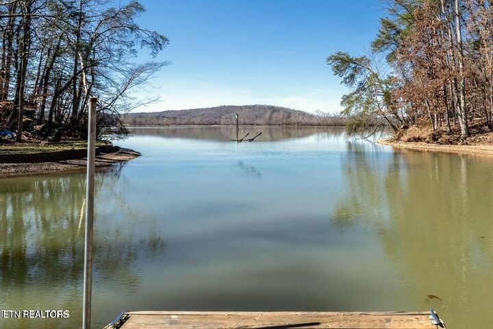 Property Photo:  112 Victoria Rd  TN 37763 