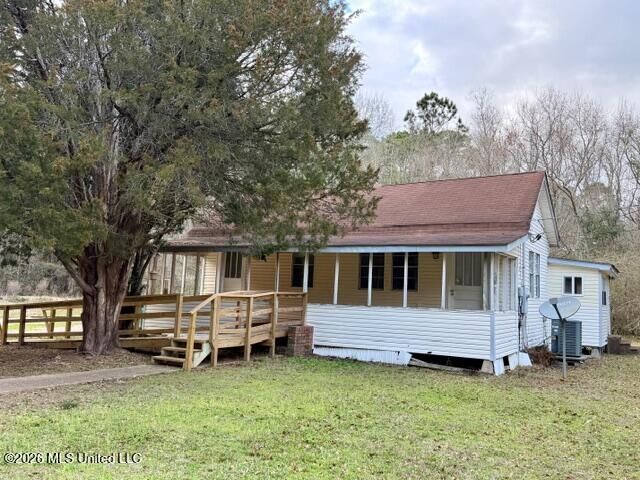 Property Photo:  714 Frasier Drive  MS 39553 