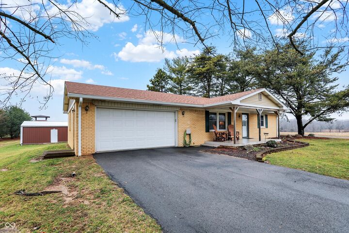 Property Photo:  7422 S 300 W  IN 46181 