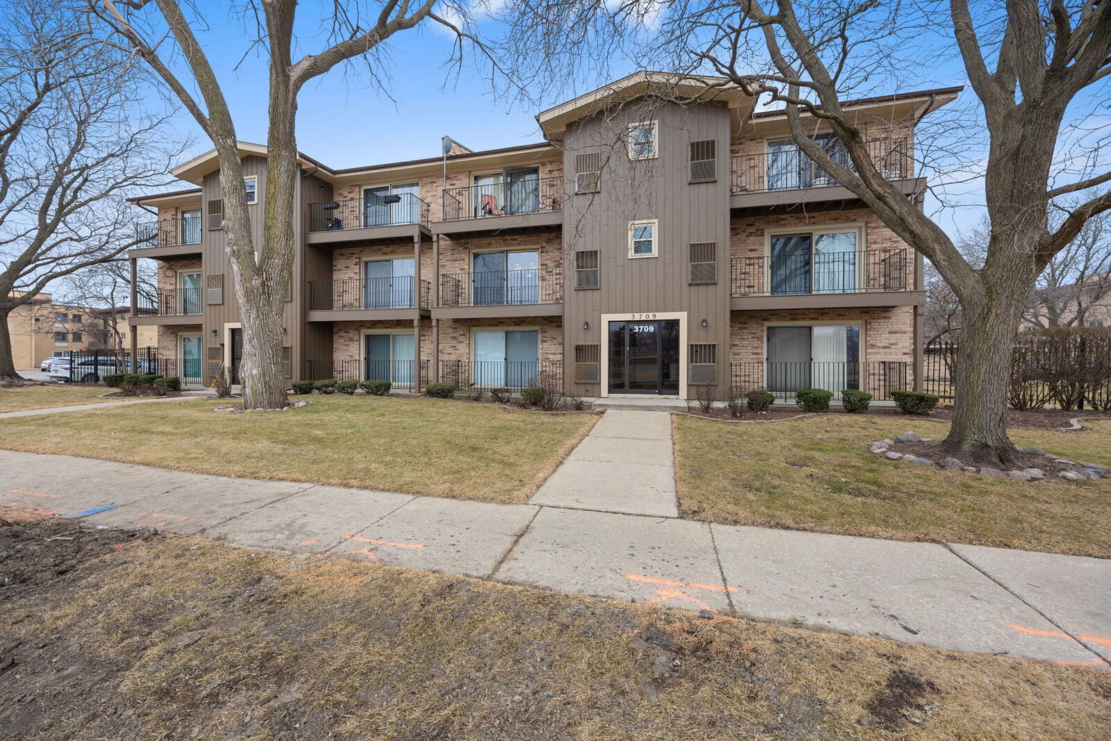 Property Photo:  3709 W 119th Street 107  IL 60803 