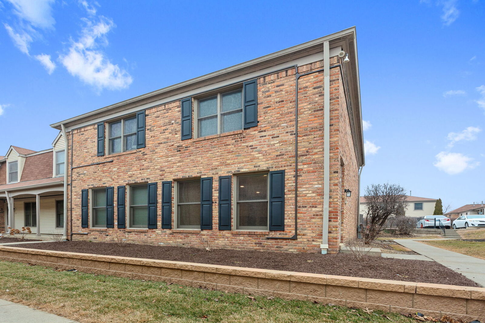 Property Photo:  1776 Bristol Walk  IL 60169 