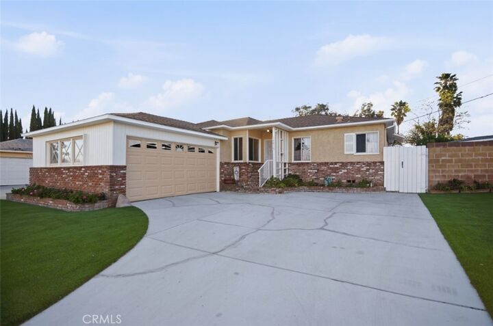 Property Photo:  16816 Elgar Avenue  CA 90504 