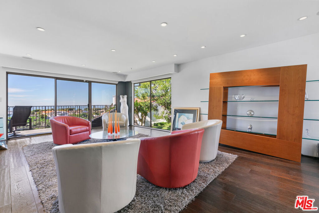 Property Photo:  29 Ocean Crest Court  CA 90275 