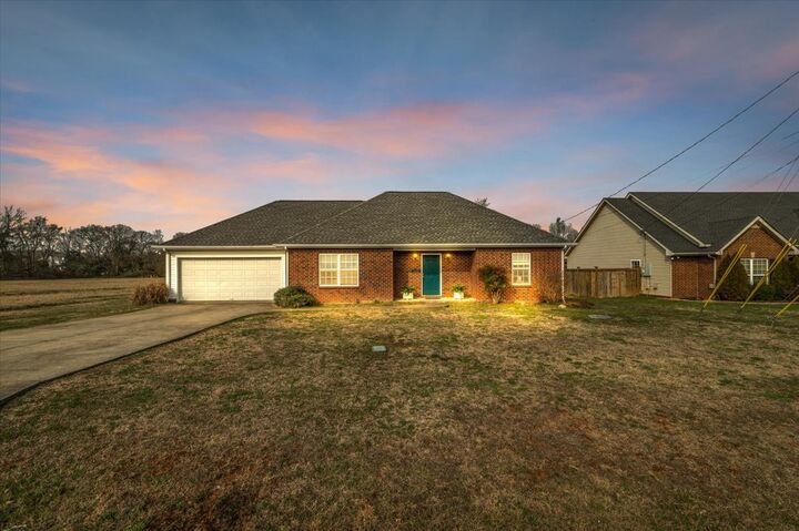 Property Photo:  331 Autumn Glen Dr  TN 37129 