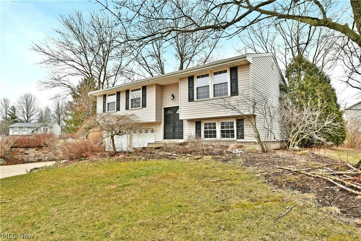 Property Photo:  5038 Jonathan Lane NW  OH 44483 