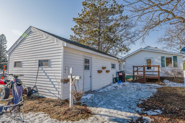 Property Photo:  316 Main Street SE  MN 56464 