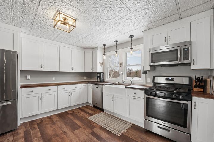 Property Photo:  10671 E County Road B  WI 54849 