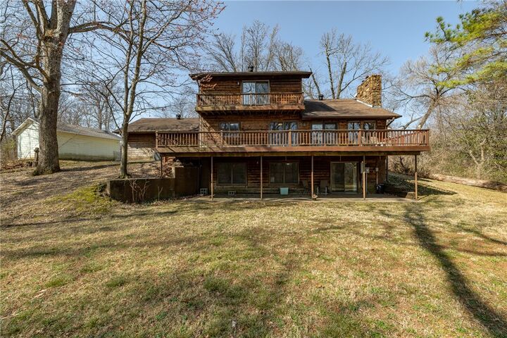 Property Photo:  1500 Holly Place  AR 72761 