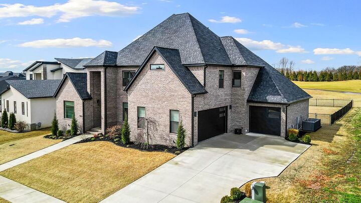 Property Photo:  4310 S Exeter Drive  AR 72758 