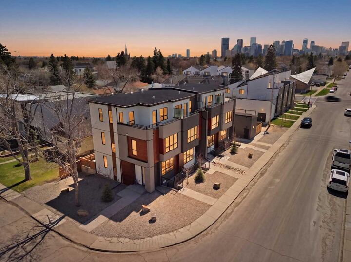 Property Photo: 2124 7 Street NW AB T2M 1K3