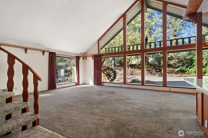 Property Photo:  1511 SE Dickinson Avenue  WA 98584 