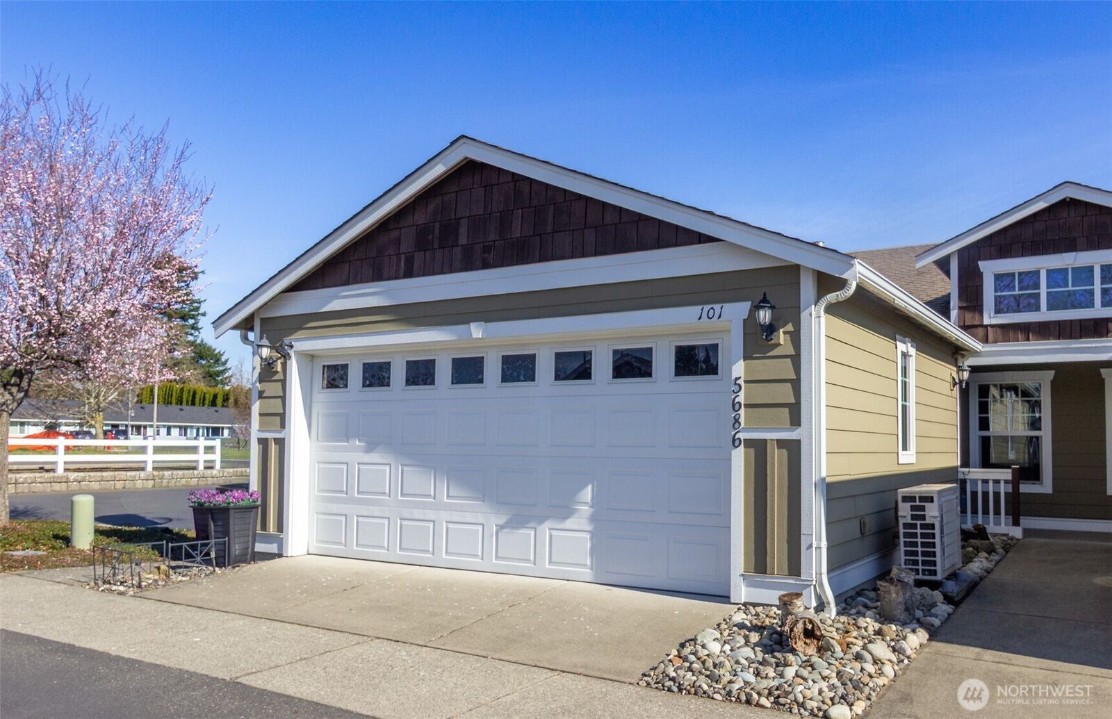 Property Photo:  5686  Correll Drive 101  WA 98248 