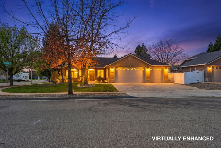 Property Photo: 3594 Laramie Street CA 96002