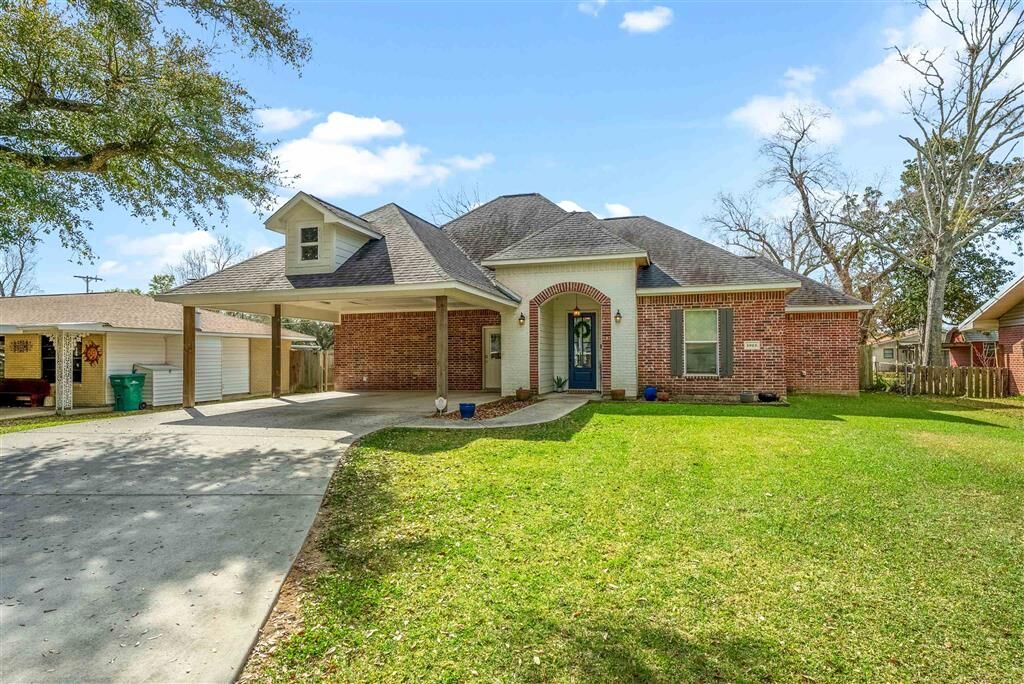 Property Photo:  1913 Sikes Avenue  LA 70669 