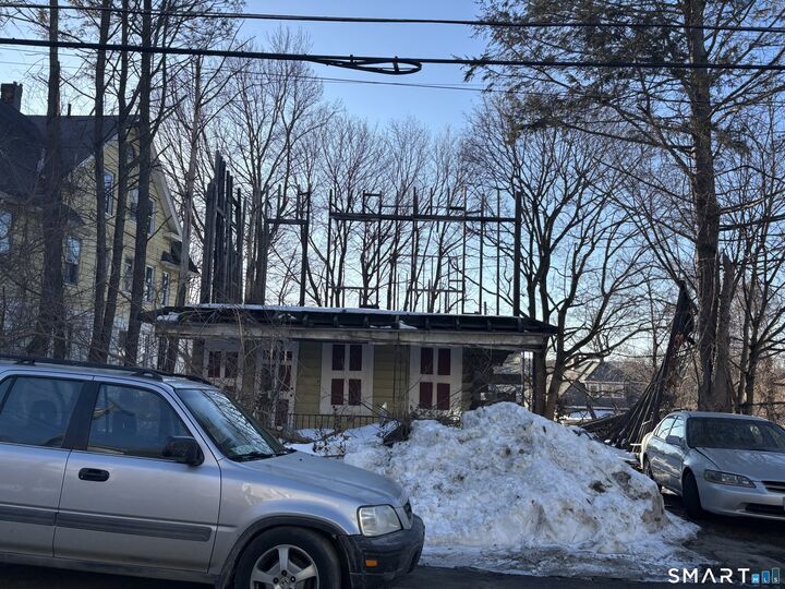 Property Photo: 193 Plaza Avenue CT 06710