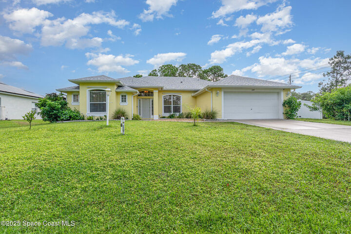 Property Photo:  3197 Slama Avenue SE  FL 32909 