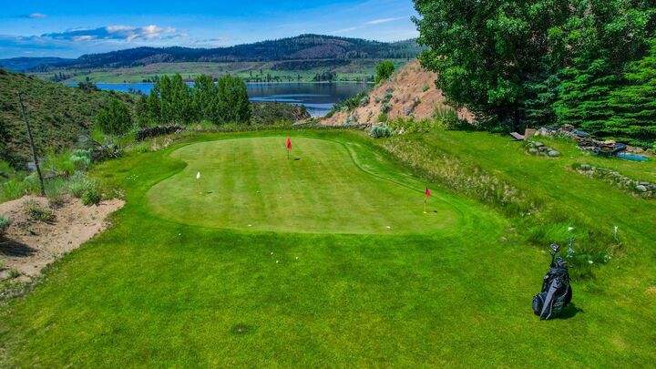 Property Photo:  41870 N Deer Meadows Dr  WA 99122 