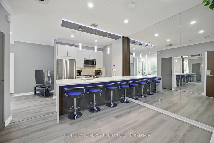 Photo de la propriété:  181 Village Green Square 314  ON M1S 0K6 